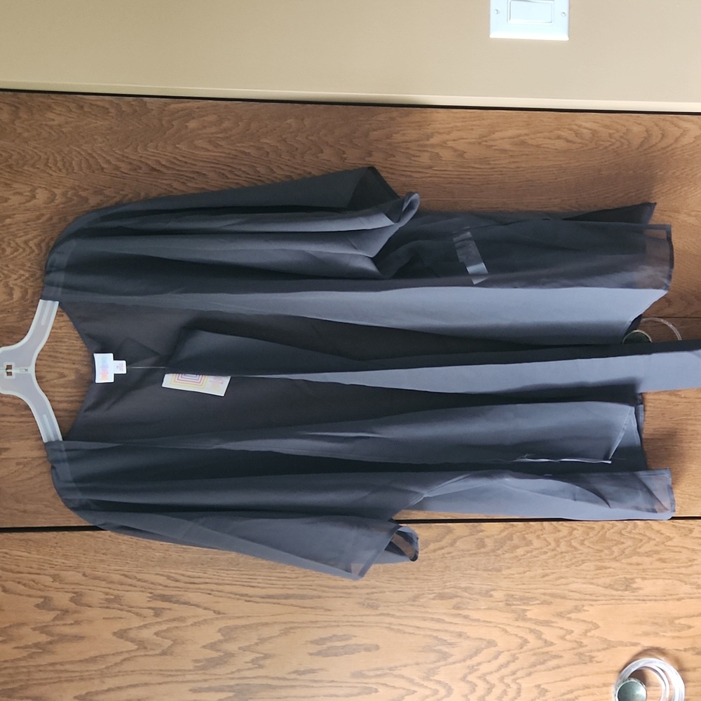 New Lularoe Short Kimono